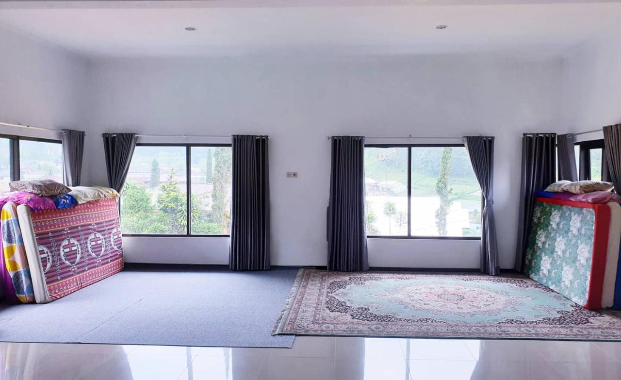 Villa Batumarta Tawangmangu Esterno foto