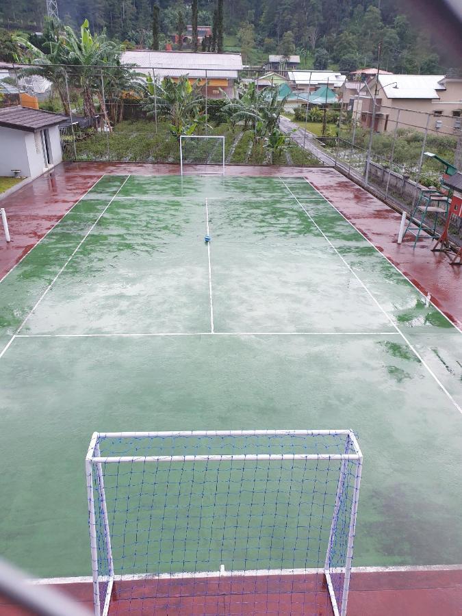 Villa Batumarta Tawangmangu Esterno foto